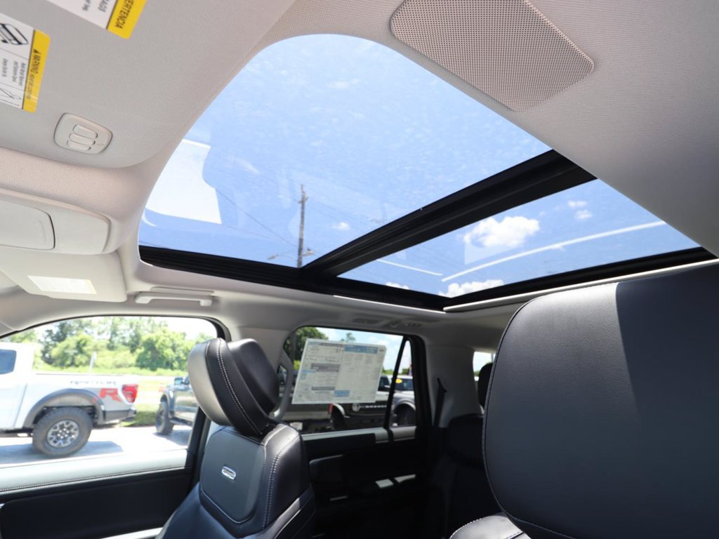 New 2027 Ford Expedition Platinum w/ Driver's Package RWD image 6