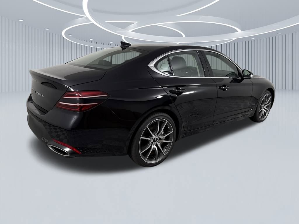 New 2025 Genesis G70 2.5T image 4