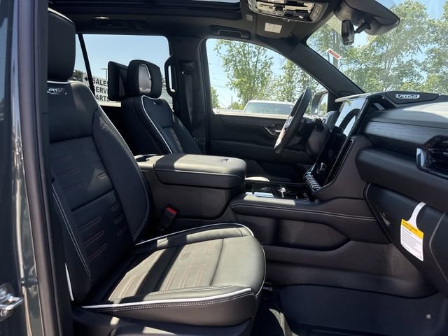 New 2026 GMC Yukon AT4 Ultimate w/ LPO, Illumination Package AWD/4WD image 26