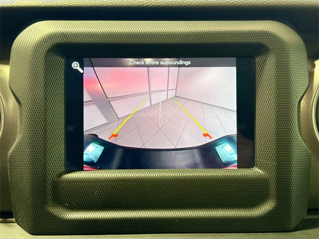 Used 2023 Jeep Gladiator Sport image 11