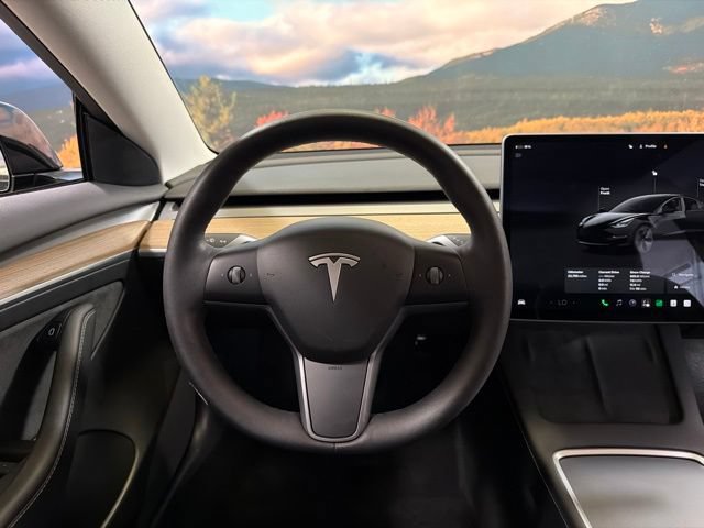 Used 2022 Tesla Model 3 Long Range AWD/4WD image 43