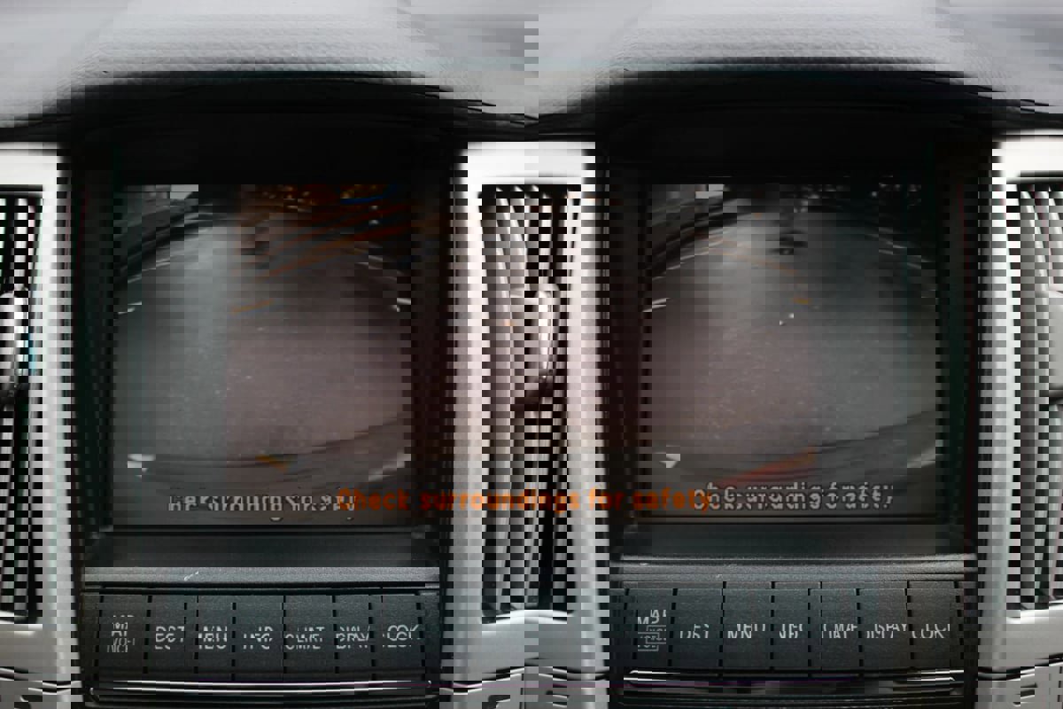 Used 2006 Lexus RX 400h AWD image 32