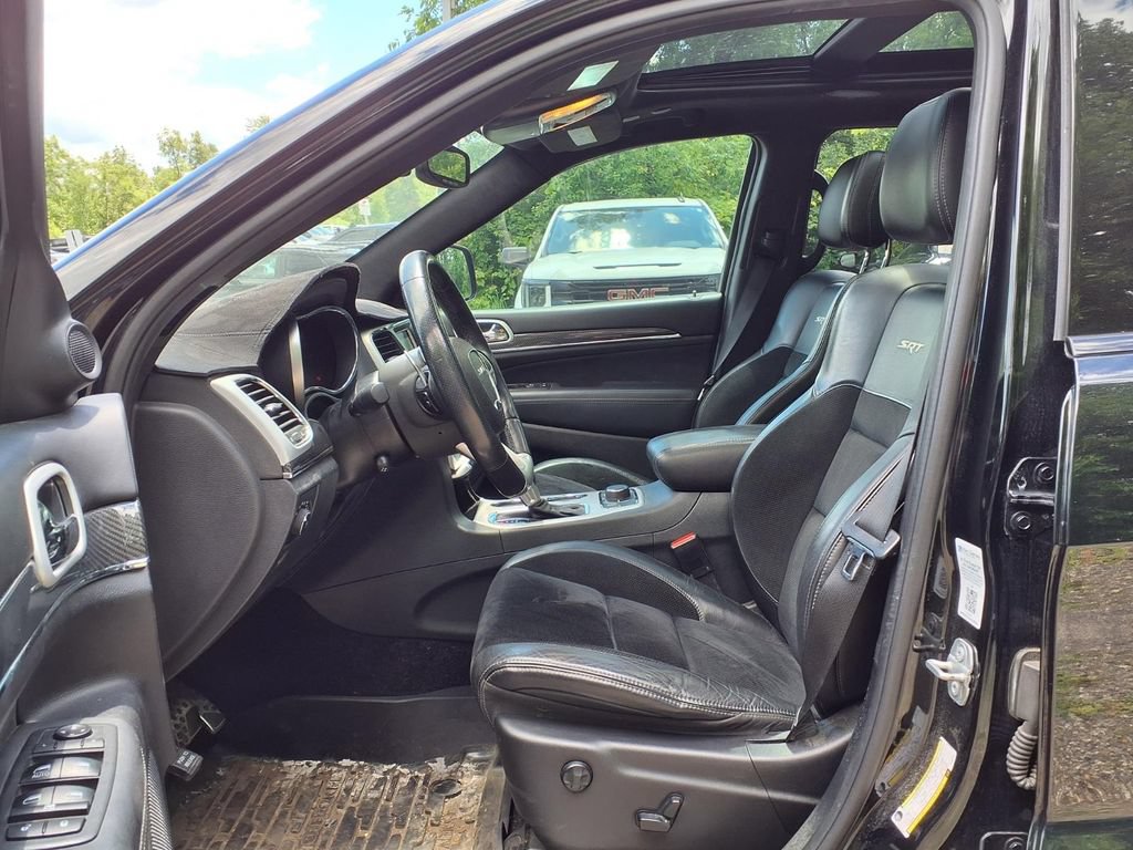 Used 2018 Jeep Grand Cherokee SRT AWD/4WD image 14