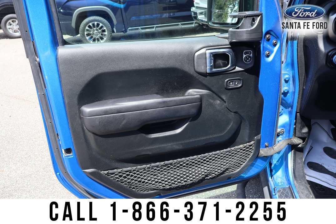 Used 2021 Jeep Gladiator Sport AWD/4WD image 8
