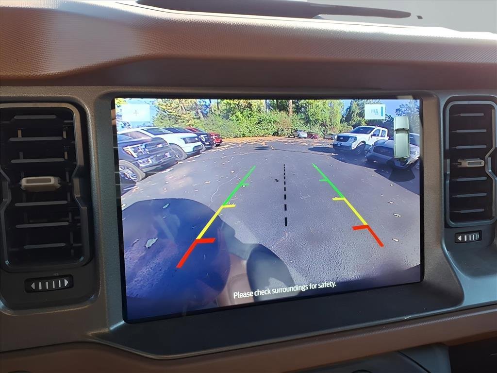 Used 2024 Ford Bronco Outer Banks image 5