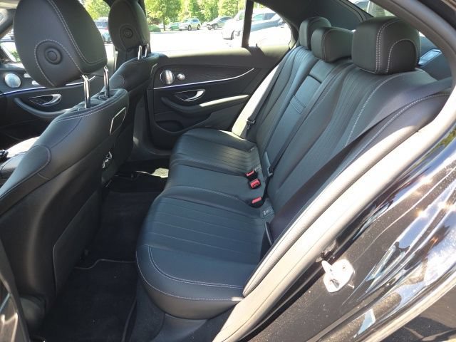Certified 2019 Mercedes-Benz E 300 4MATIC image 5