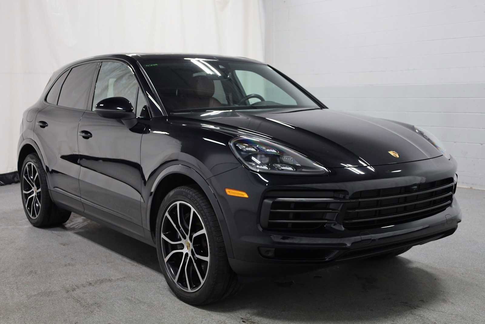 Used 2022 Porsche Cayenne image 13