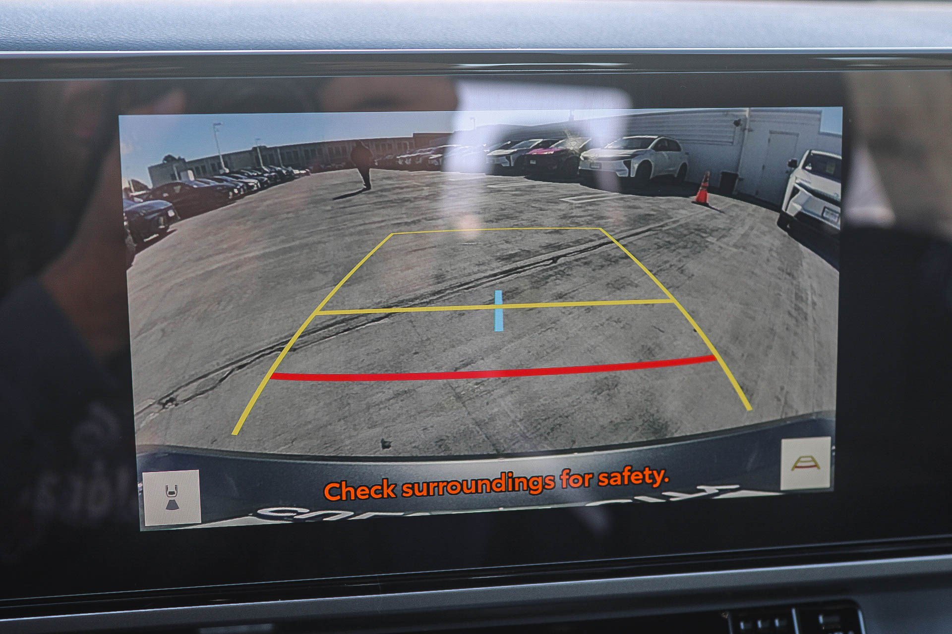 New 2026 Toyota Camry SE w/ Multimedia Upgrade Package FWD image 27