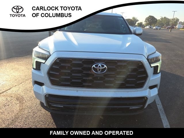 Used 2023 Toyota Sequoia Platinum AWD/4WD image 5