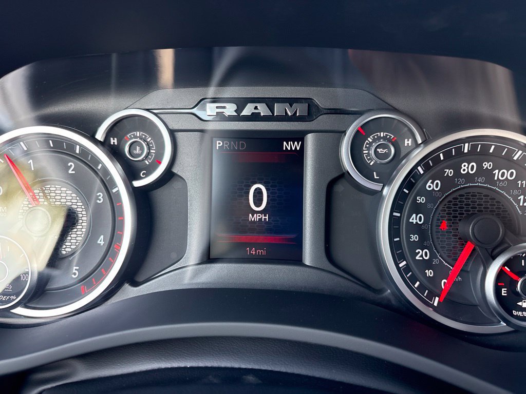 New 2027 RAM 3500 Tradesman AWD/4WD image 7