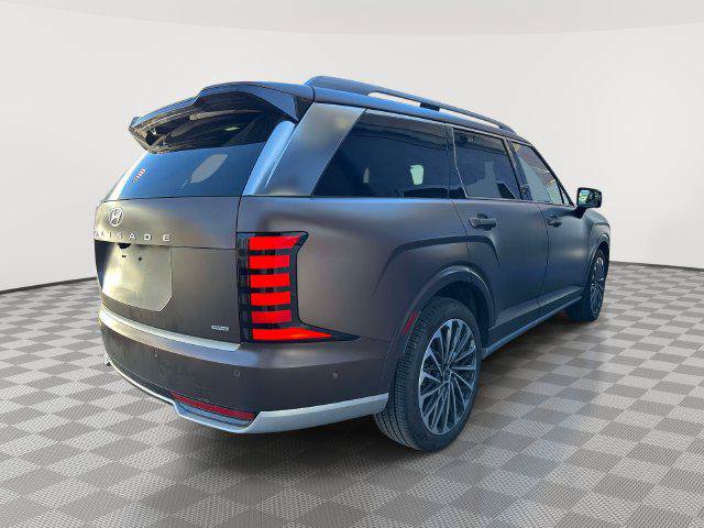 Used 2026 Hyundai Palisade Calligraphy AWD/4WD image 2
