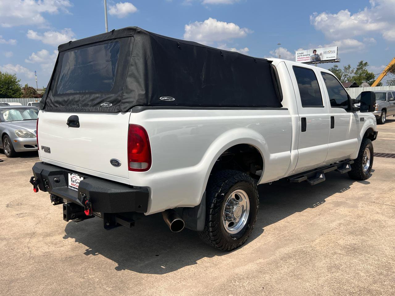 Used 2004 Ford F350 Lariat AWD/4WD image 6