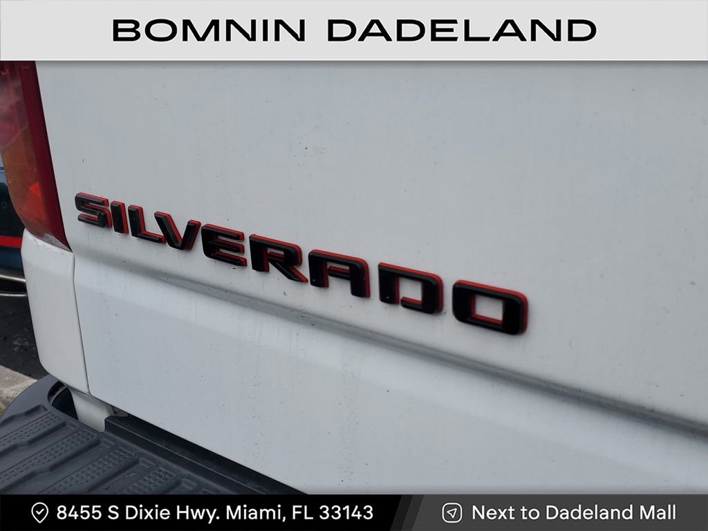 Used 2023 Chevrolet Silverado 1500 RST w/ Redline Edition image 10