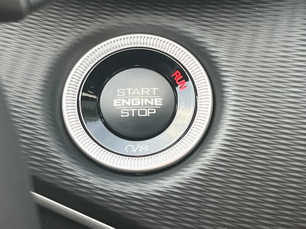 New 2025 Jeep Grand Cherokee Laredo X w/ Luxury Tech Group I image 7