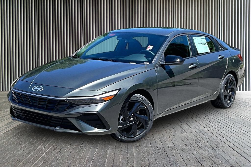 New 2026 Hyundai Elantra Sport FWD image 2