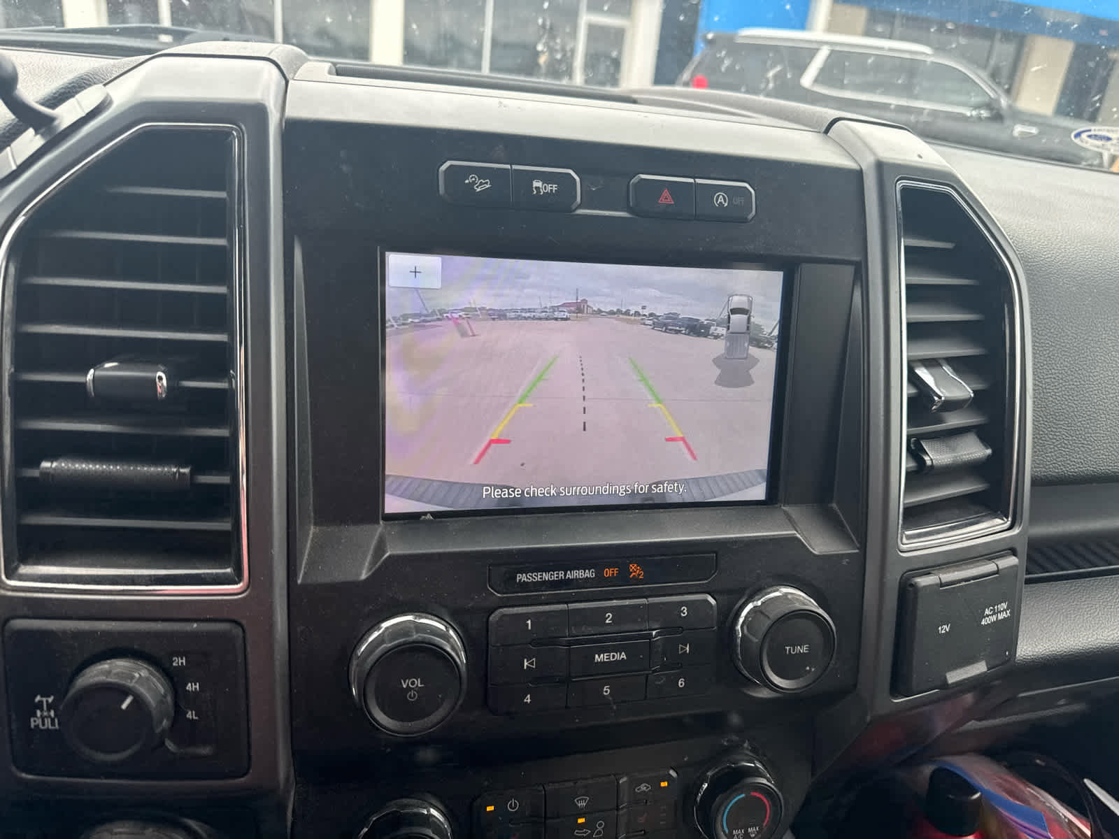 Used 2020 Ford F150 XLT w/ Equipment Group 302A Luxury AWD/4WD image 13