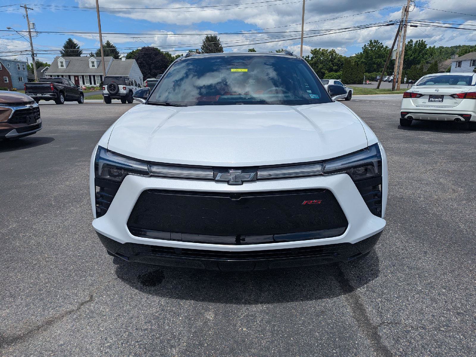 New 2026 Chevrolet Blazer EV RS AWD/4WD image 2