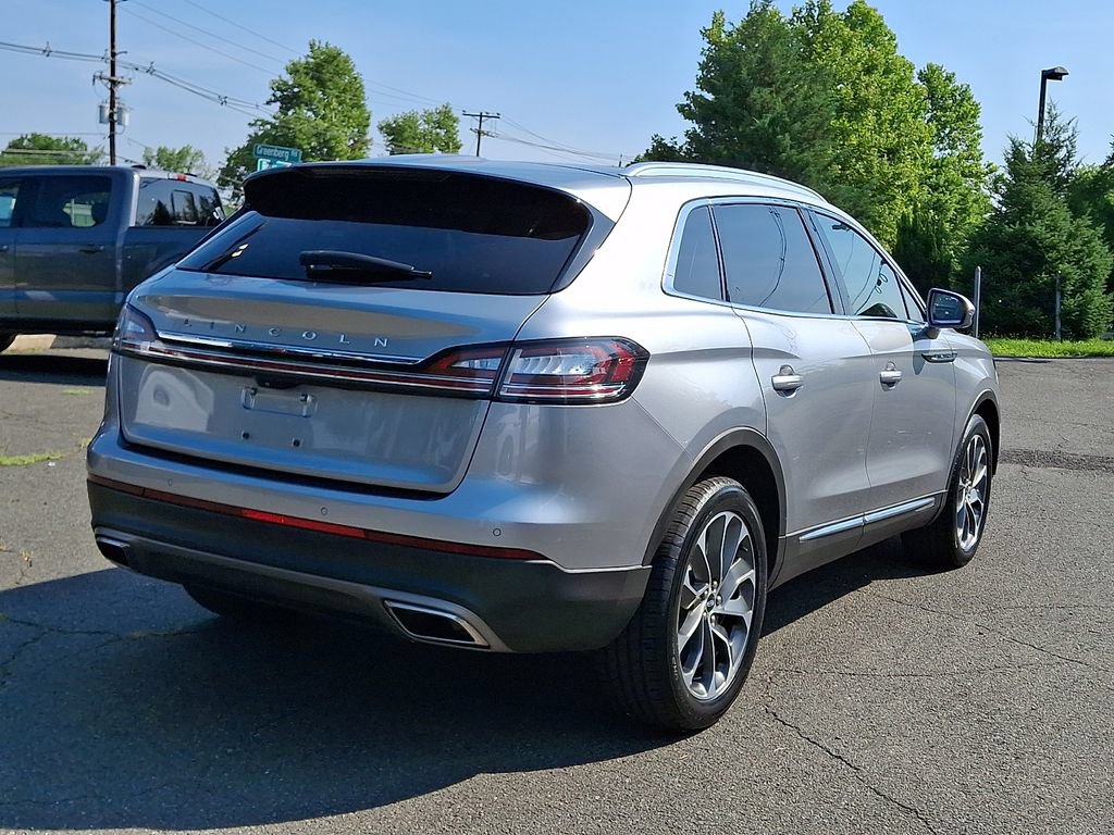 Used 2023 Lincoln Nautilus Reserve AWD/4WD image 9