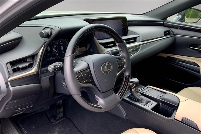 Used 2020 Lexus ES 350 w/ Premium Package image 12