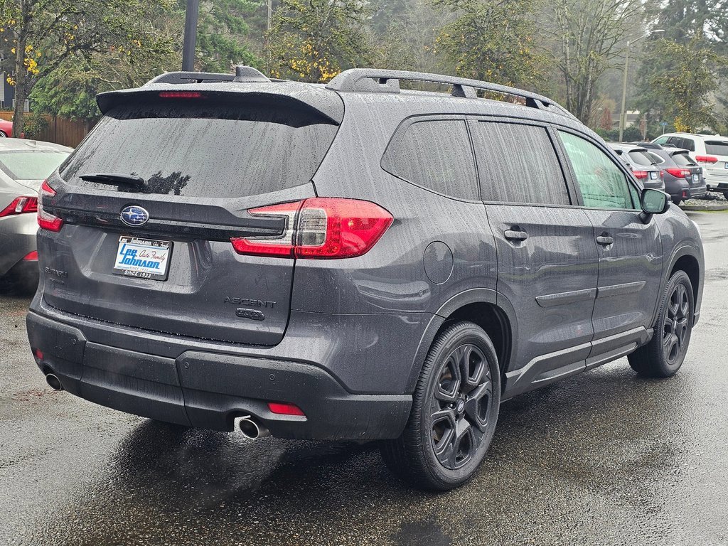 Used 2023 Subaru Ascent Onyx Edition image 5