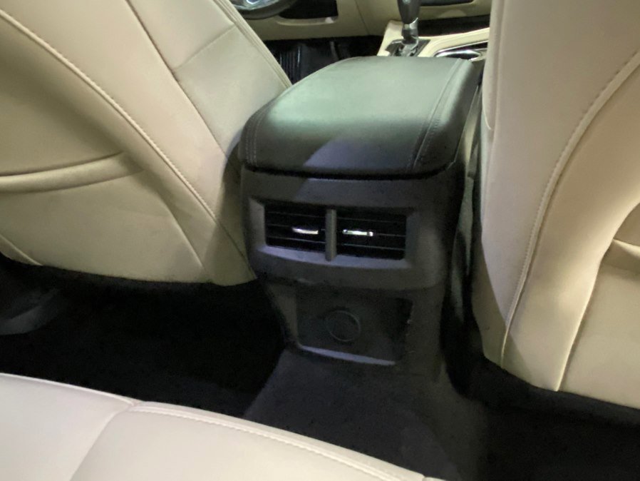 Used 2020 Cadillac CT4 Luxury w/ Sun And Sound Package AWD/4WD image 35