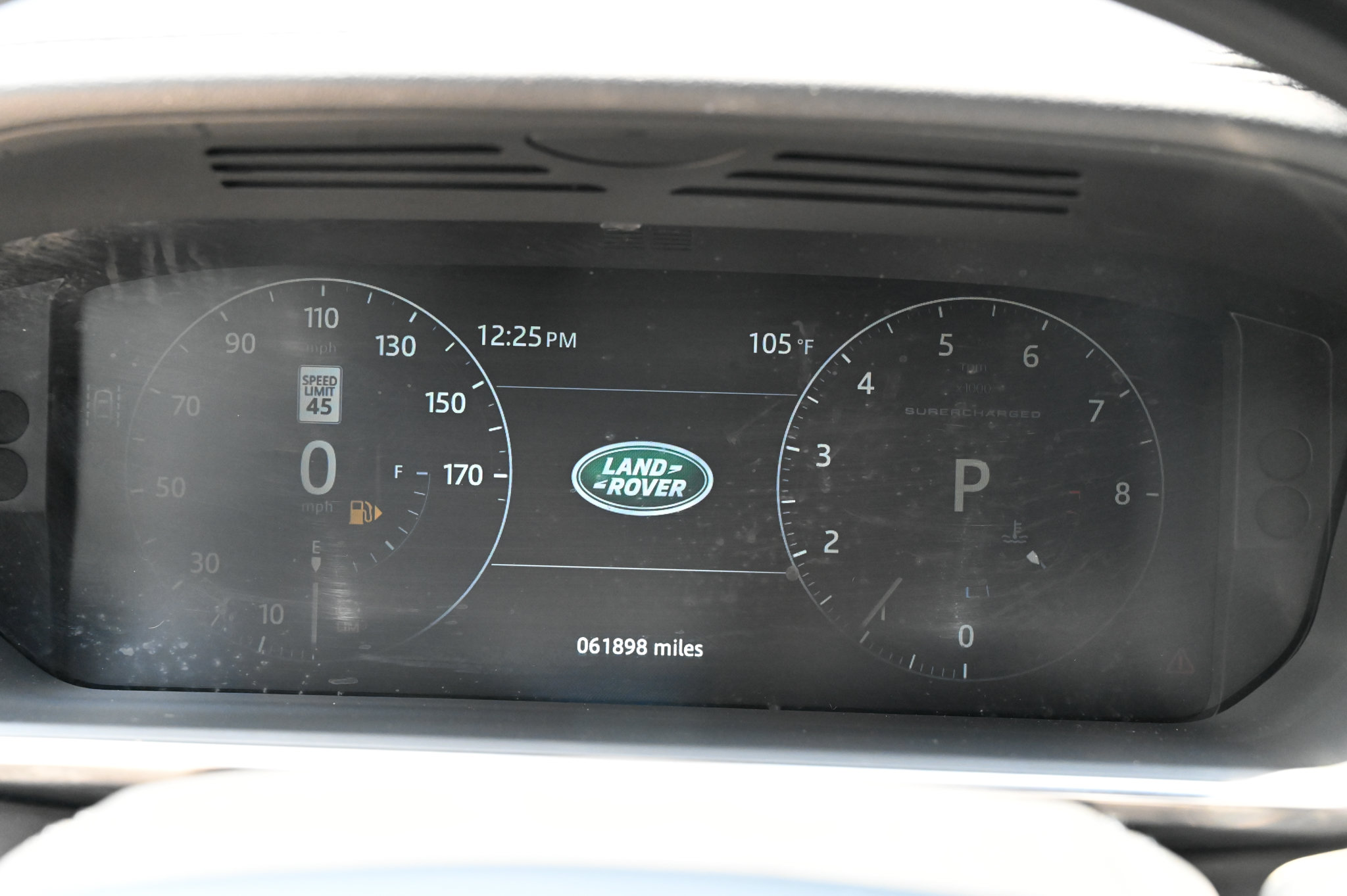 Used 2017 Land Rover Range Rover Supercharged AWD/4WD image 24
