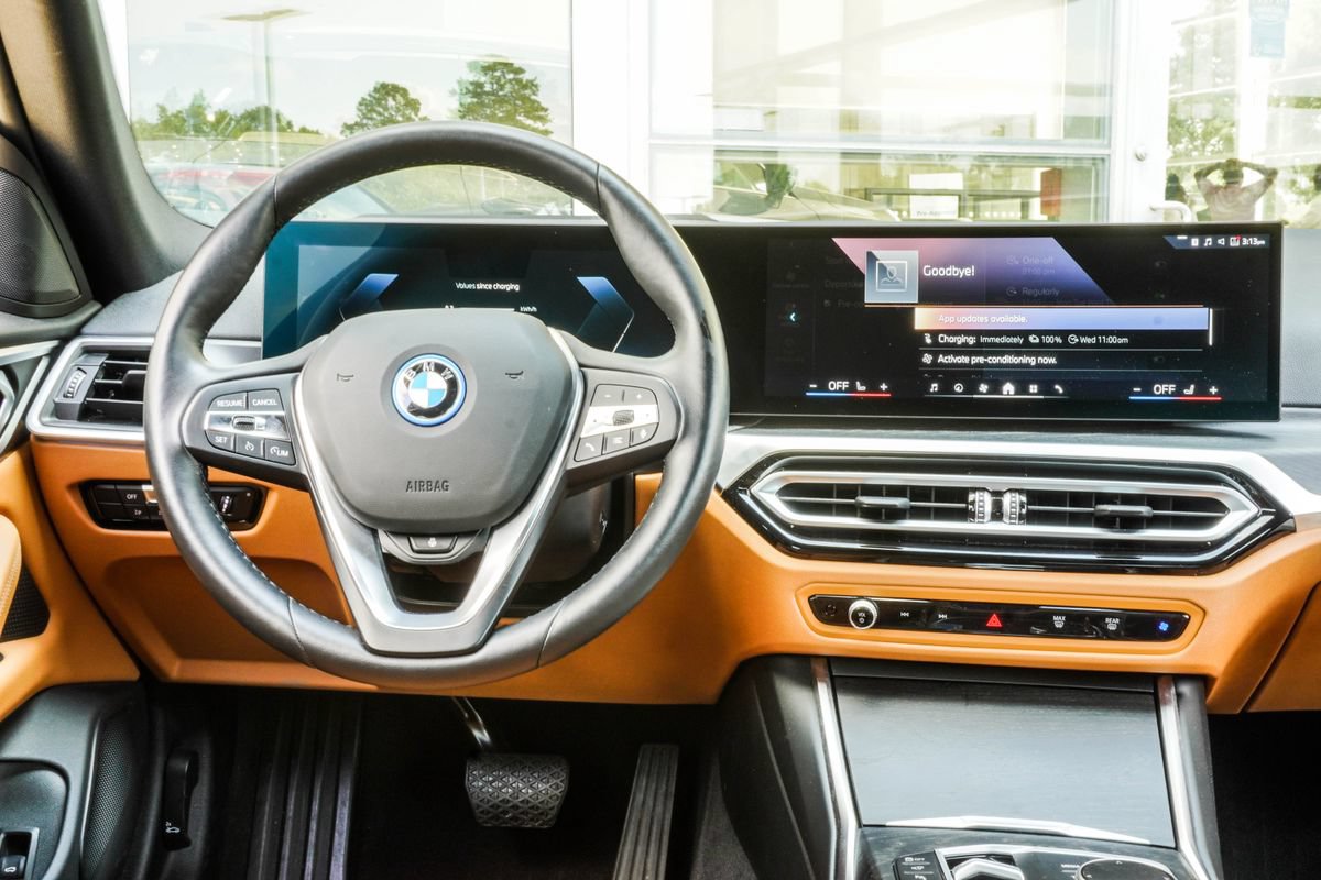 Used 2024 BMW i4 eDrive40 w/ Premium Package RWD image 17