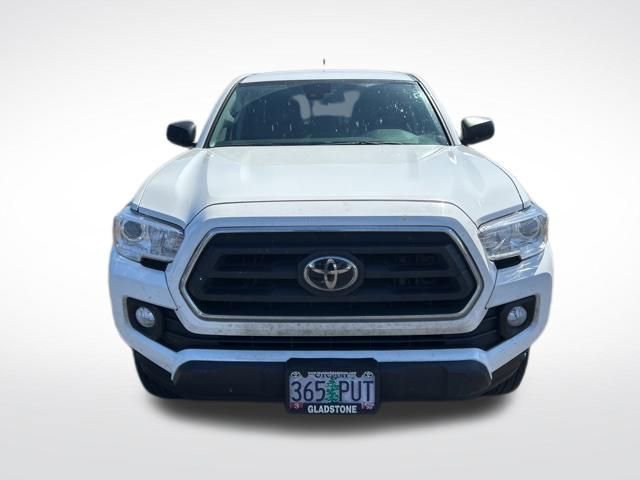 Used 2023 Toyota Tacoma SR5 RWD image 2