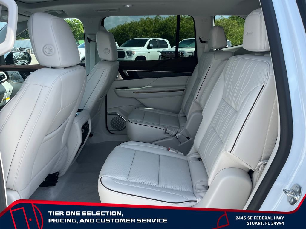 New 2026 Buick Enclave Avenir w/ Super Cruise Package AWD/4WD image 11