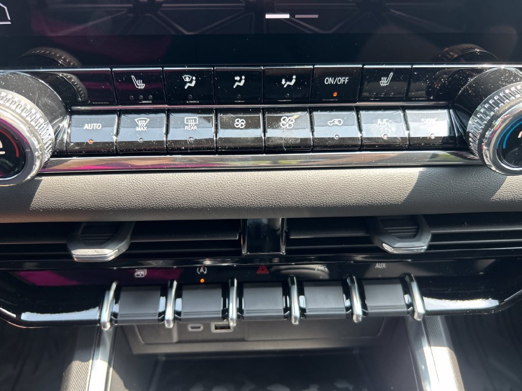 New 2026 GMC Canyon Elevation w/ Convenience Package AWD/4WD image 49