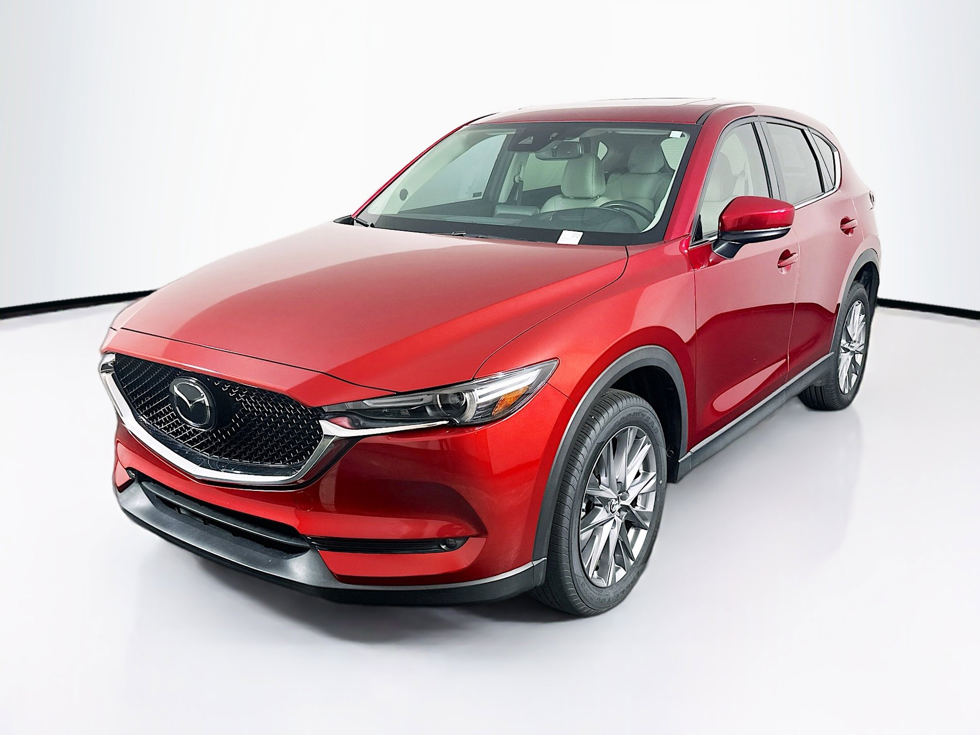 Used 2020 MAZDA CX-5 Grand Touring w/ GT Premium Package FWD image 3