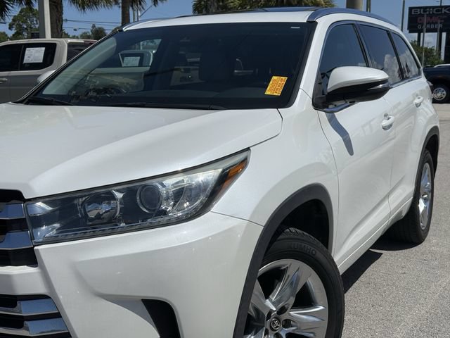Used 2018 Toyota Highlander Limited FWD image 5