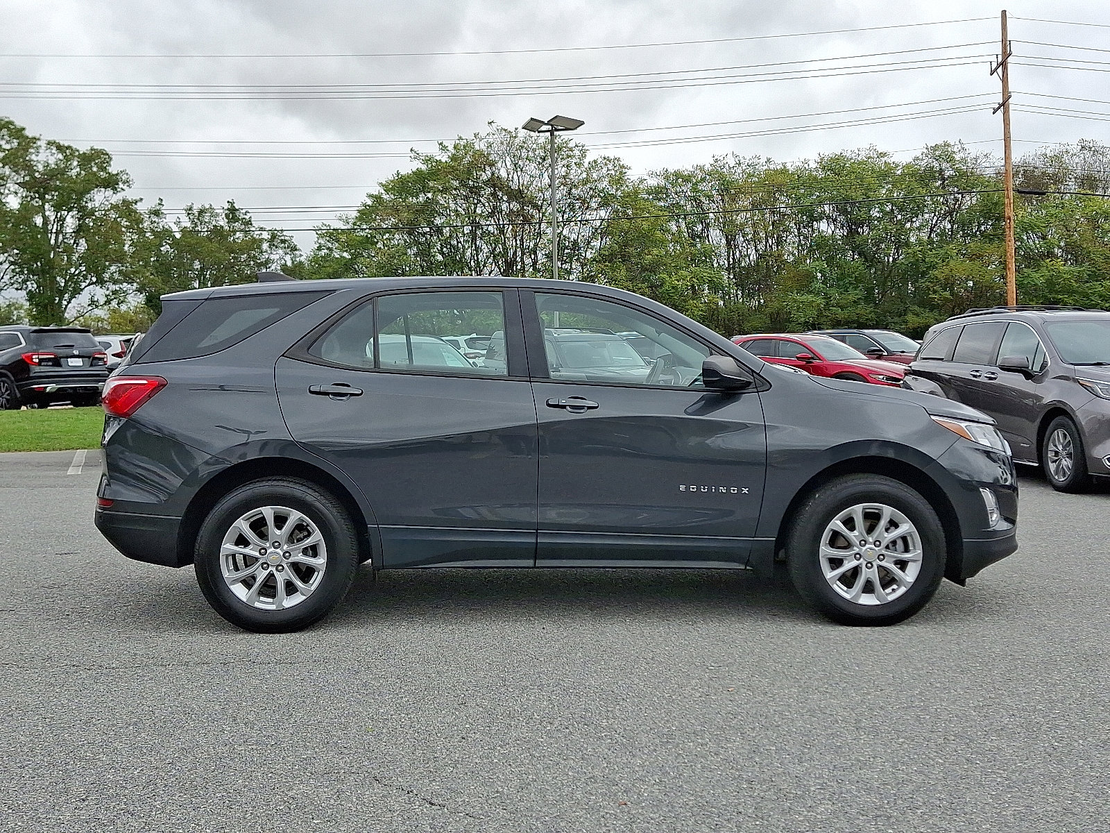 Used 2021 Chevrolet Equinox LS image 7