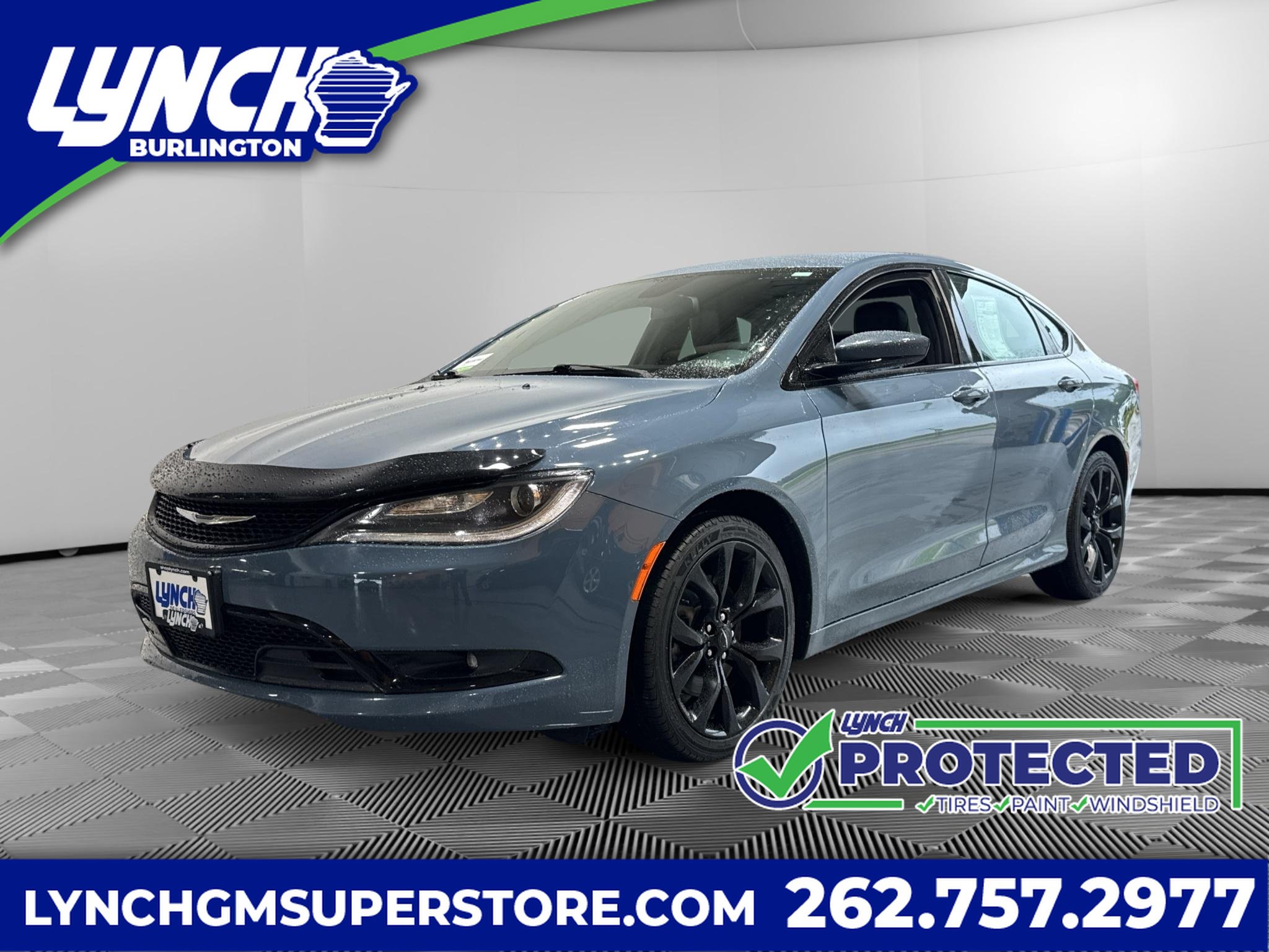 Used 2015 Chrysler 200 S FWD image 1