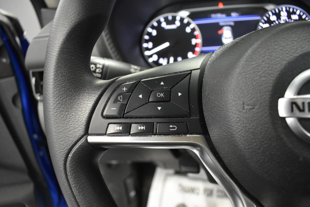 Certified 2023 Nissan Sentra SV FWD image 25