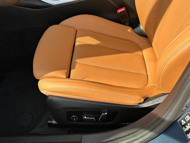 Certified 2025 BMW 330i xDrive Sedan image 16