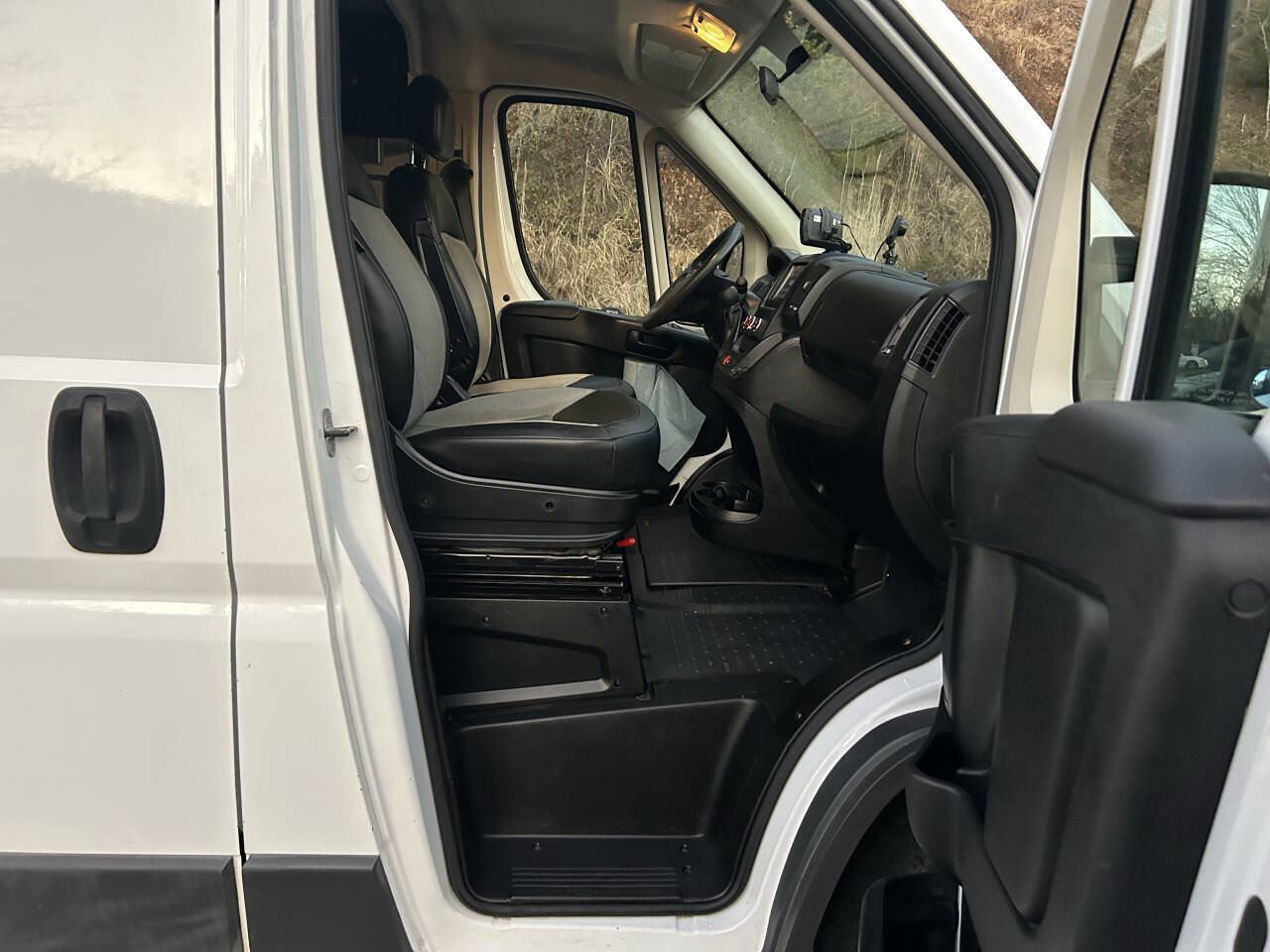 Used 2015 RAM ProMaster 1500 FWD image 30