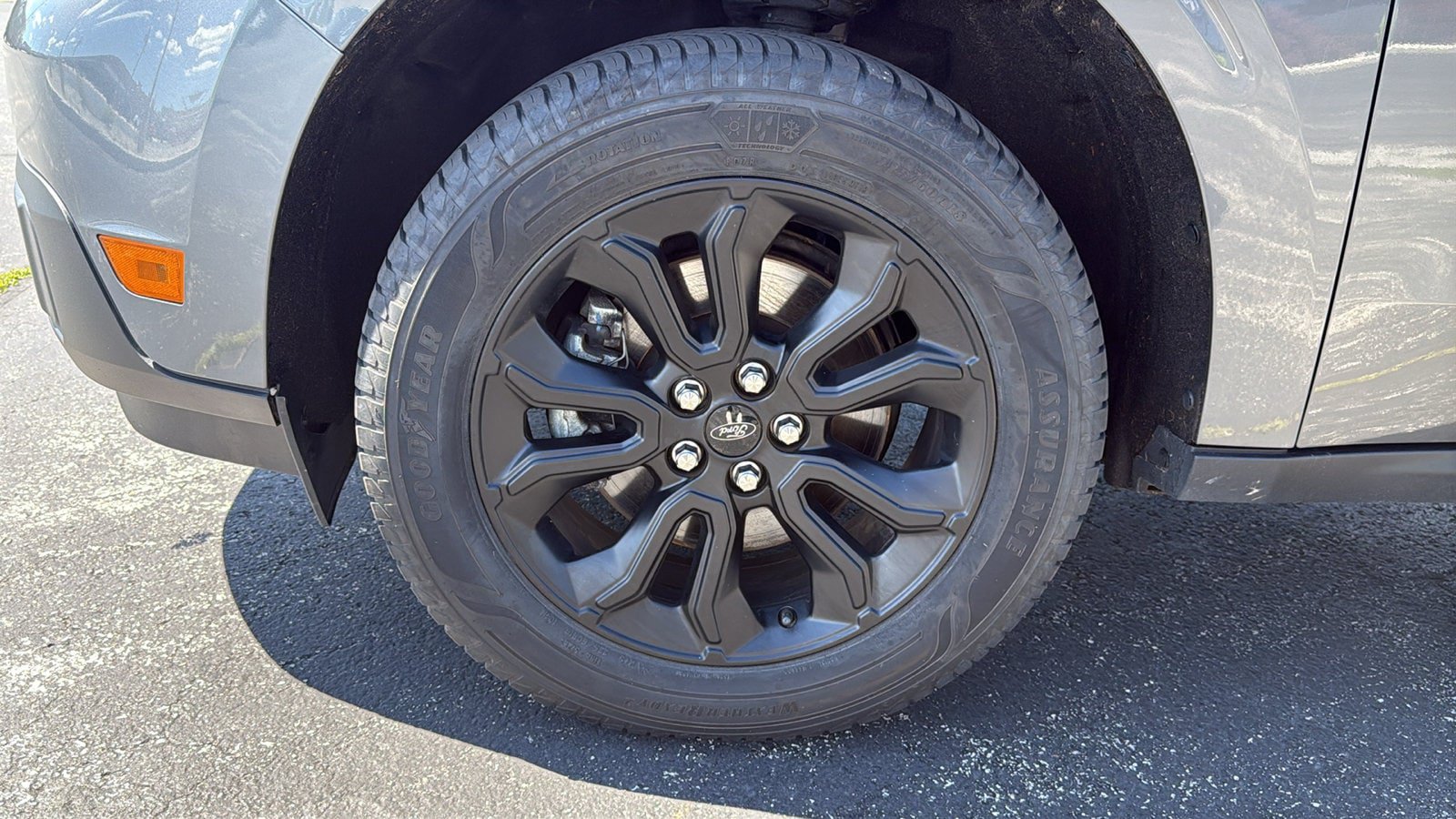 Used 2023 Ford Maverick Lariat w/ Lariat Luxury Package FWD image 5