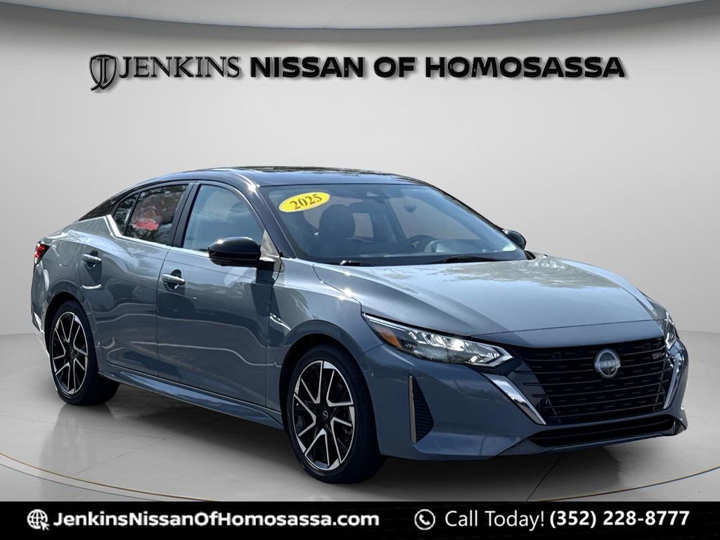 Certified 2025 Nissan Sentra SR w/ SR Premium Package image 15