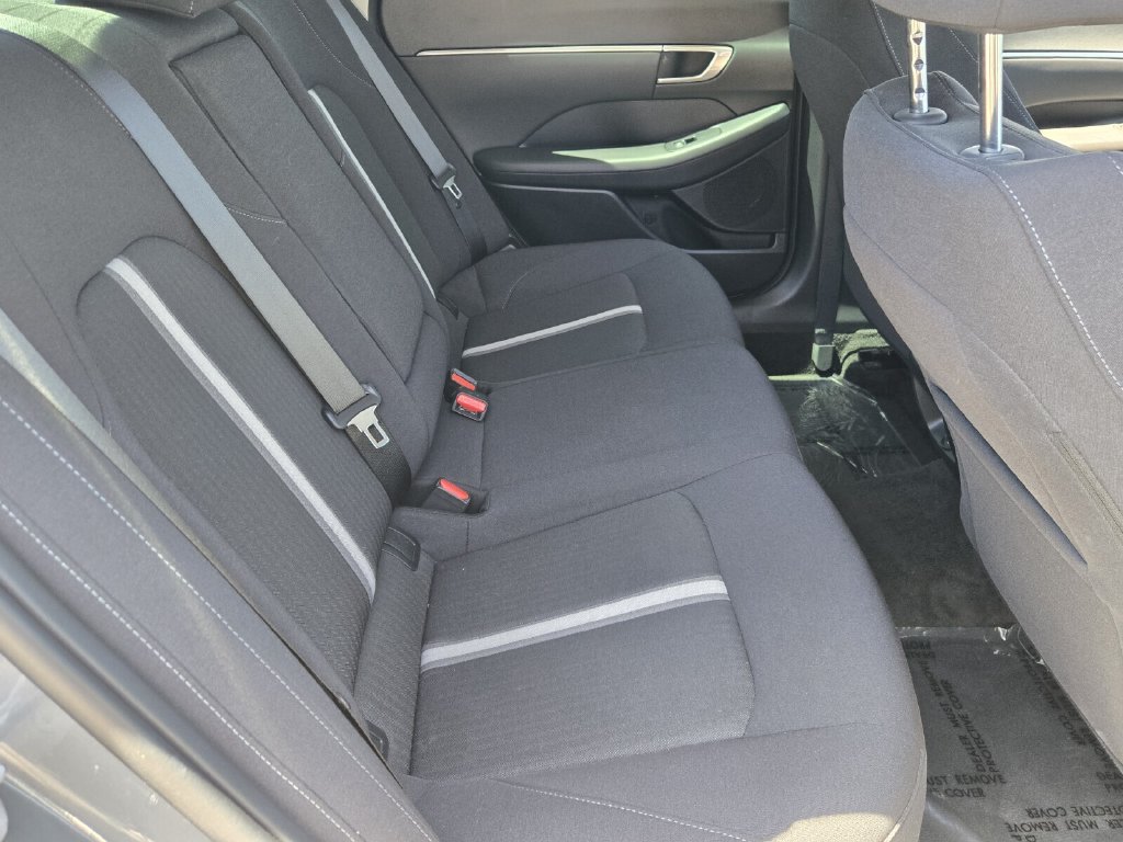 Certified 2023 Hyundai Sonata SEL w/ Convenience Package FWD image 15