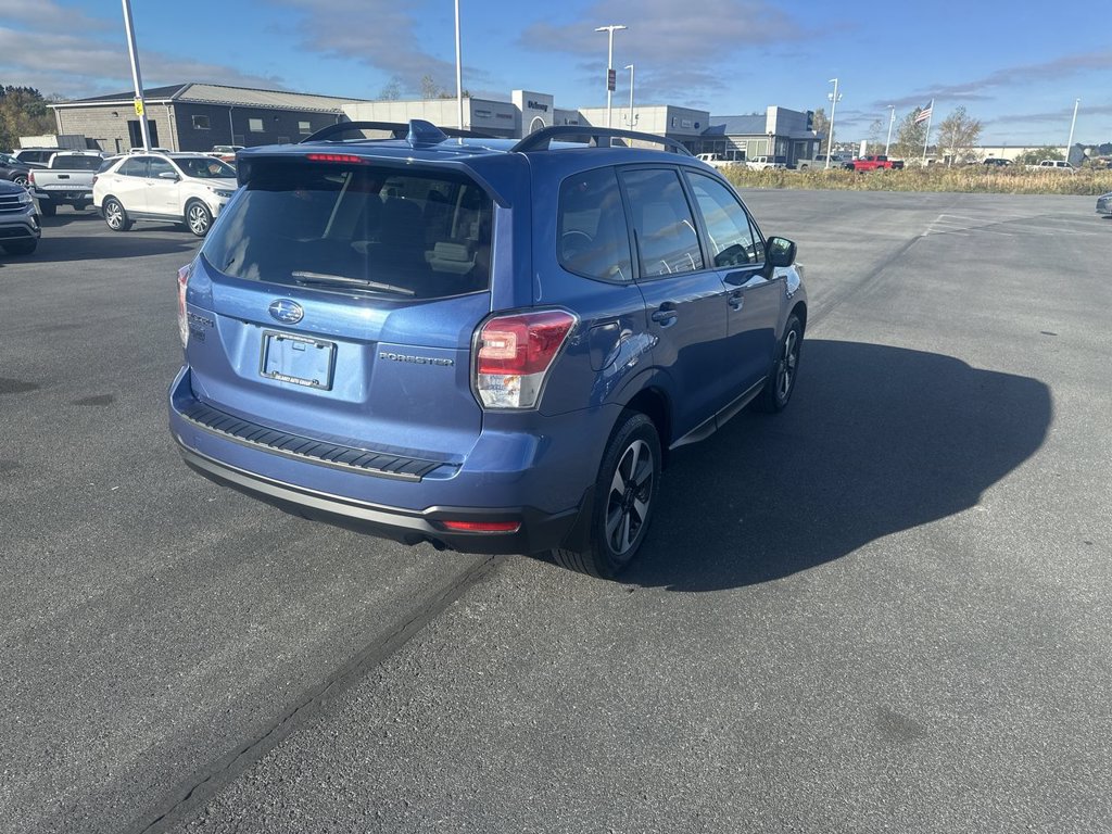 Used 2018 Subaru Forester 2.5i Premium w/ All-Weather Package AWD/4WD image 8
