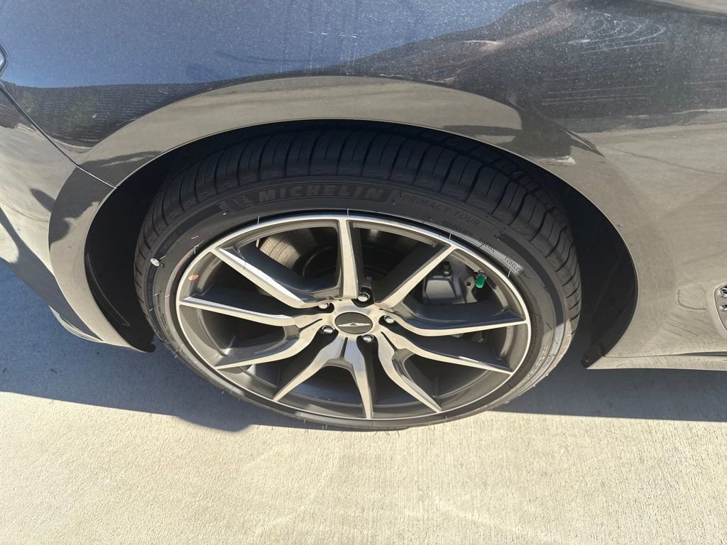 New 2026 Genesis G70 2.5T image 9