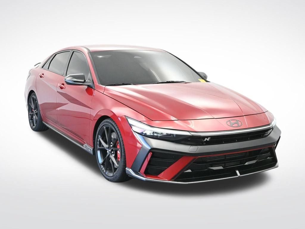 Used 2025 Hyundai Elantra N FWD image 3