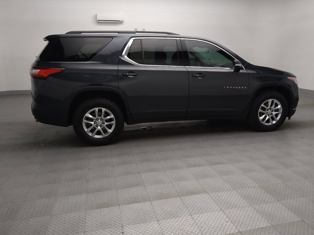 Used 2020 Chevrolet Traverse LT w/ Driver Confidence II Package AWD/4WD image 10