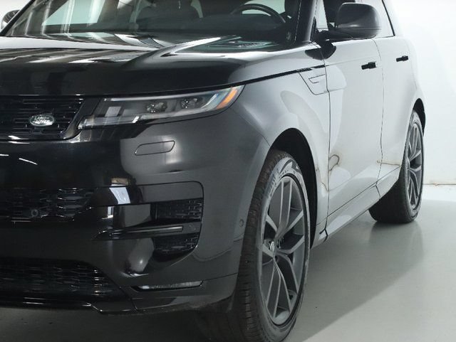 Used 2024 Land Rover Range Rover Sport Dynamic SE AWD/4WD image 14