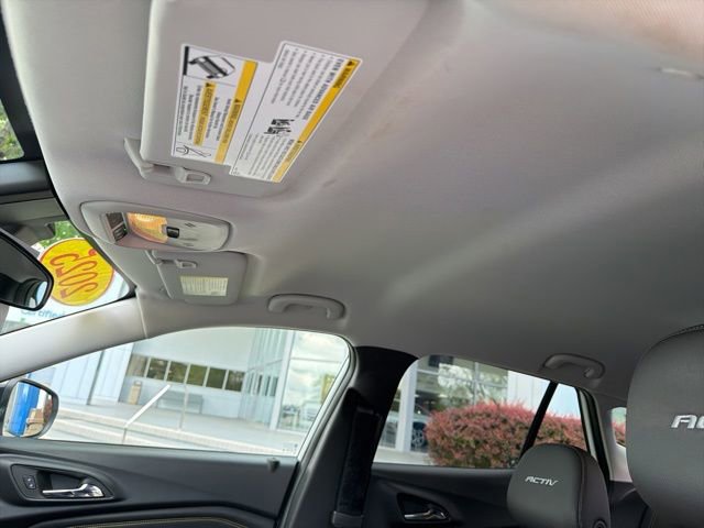 Used 2025 Chevrolet Trax ACTIV FWD image 14