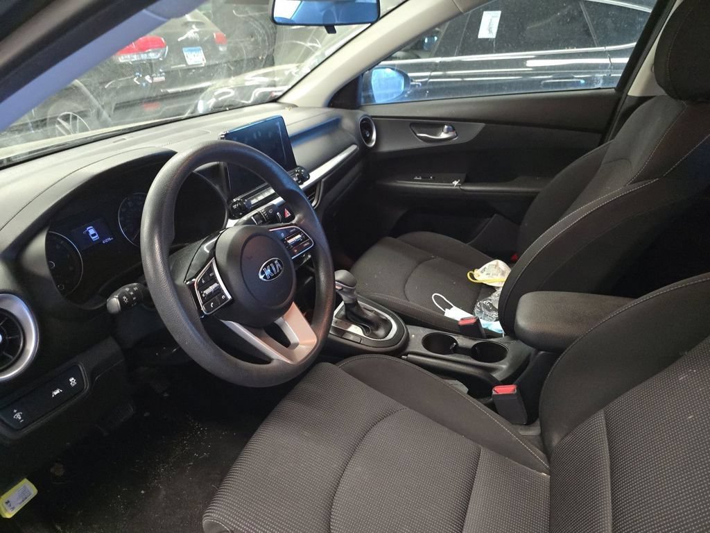 Used 2020 Kia Forte LXS FWD image 24