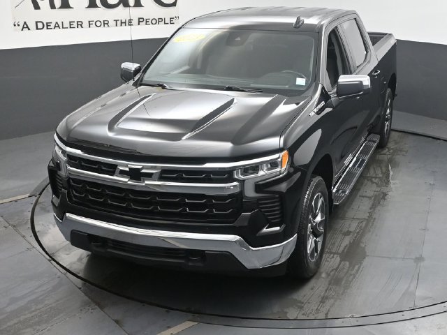 Used 2023 Chevrolet Silverado 1500 LT AWD/4WD image 50
