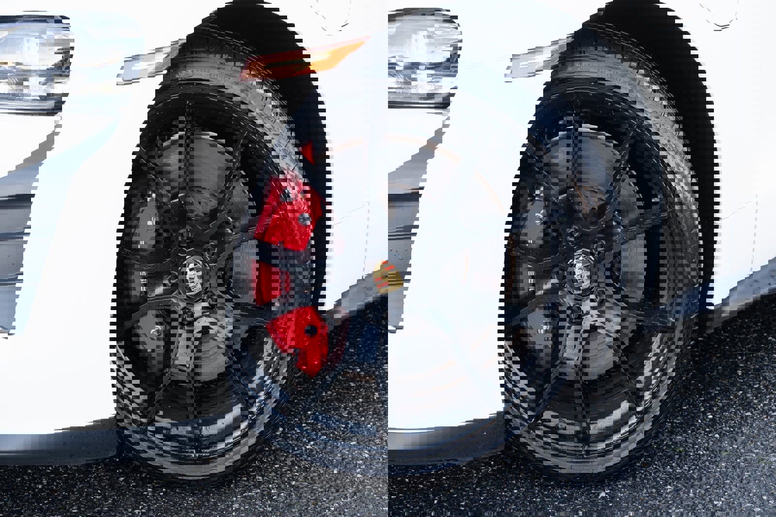 Used 2024 Porsche Taycan GTS image 23