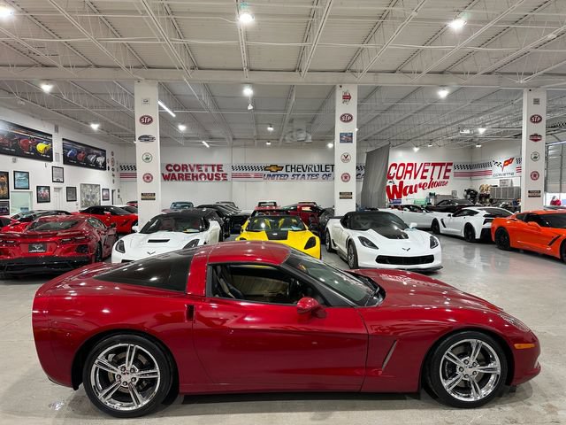 Used 2008 Chevrolet Corvette Coupe w/ Preferred Equipment Group RWD image 31
